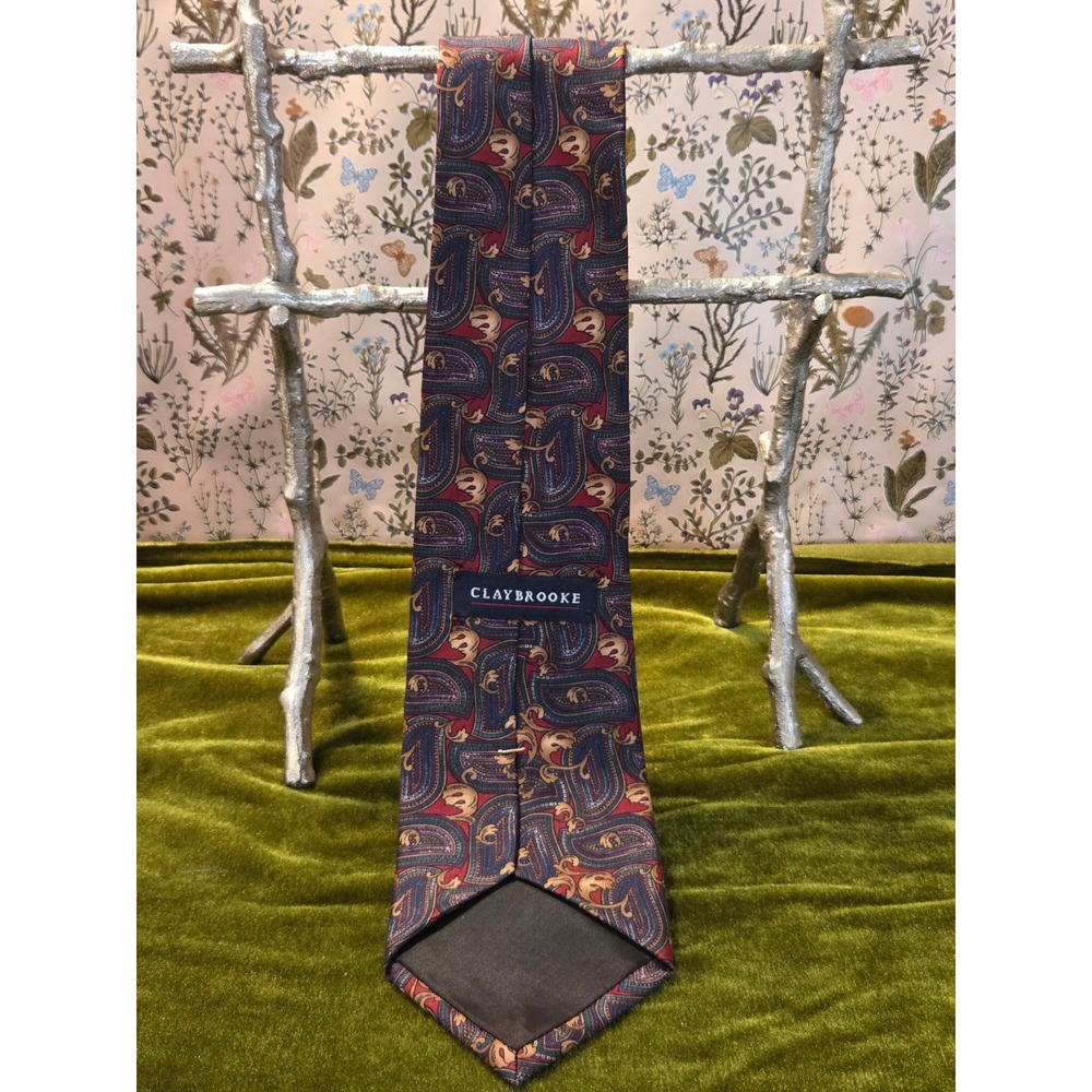CLAYBROOKE 100% Silk Paisley Hand Made Tie Dominican Republic‎
